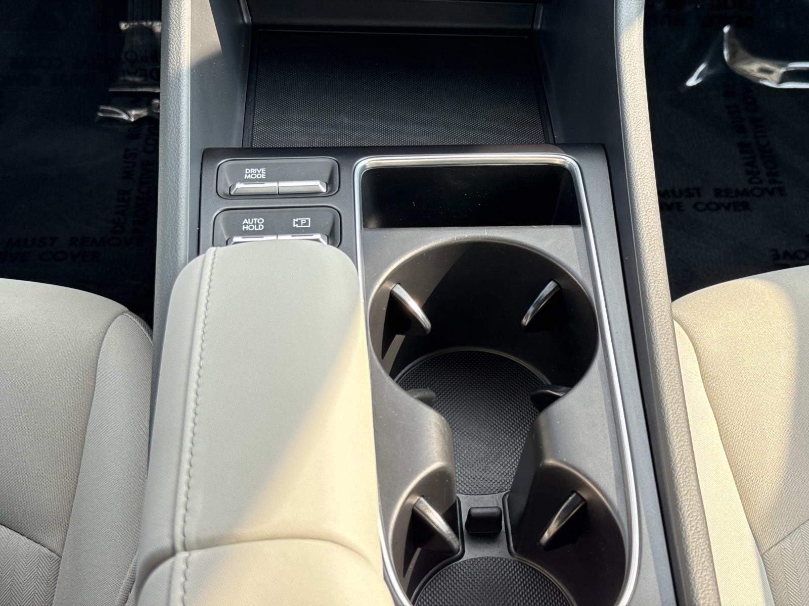 2025 Hyundai Sonata SEL - Photo 8