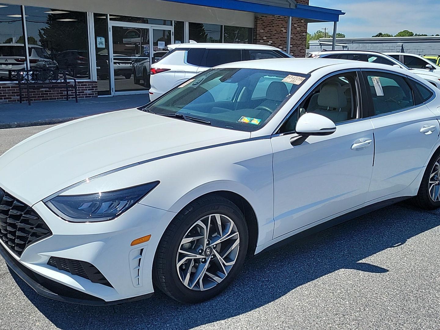 2023 Hyundai Sonata SEL's photo