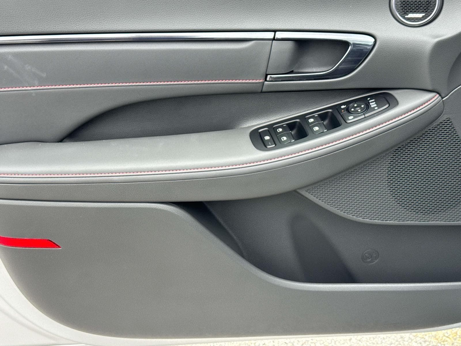 2025 Hyundai Sonata N Line - Photo 16