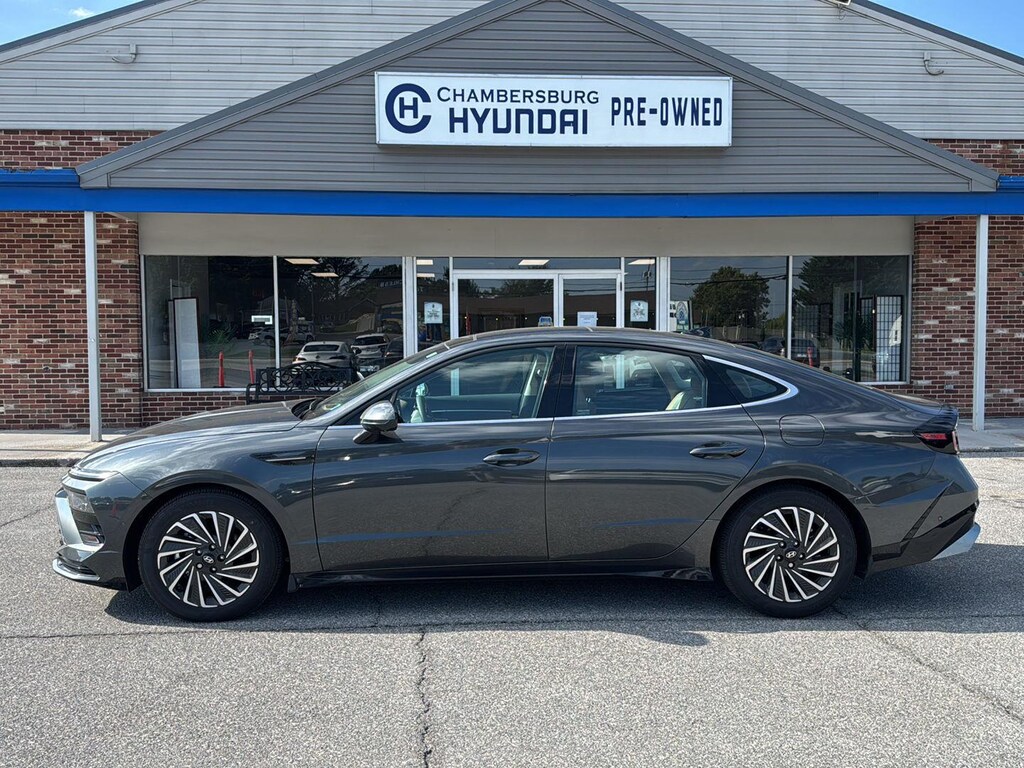 Certified 2025 Hyundai Sonata Hybrid Limited Sedan