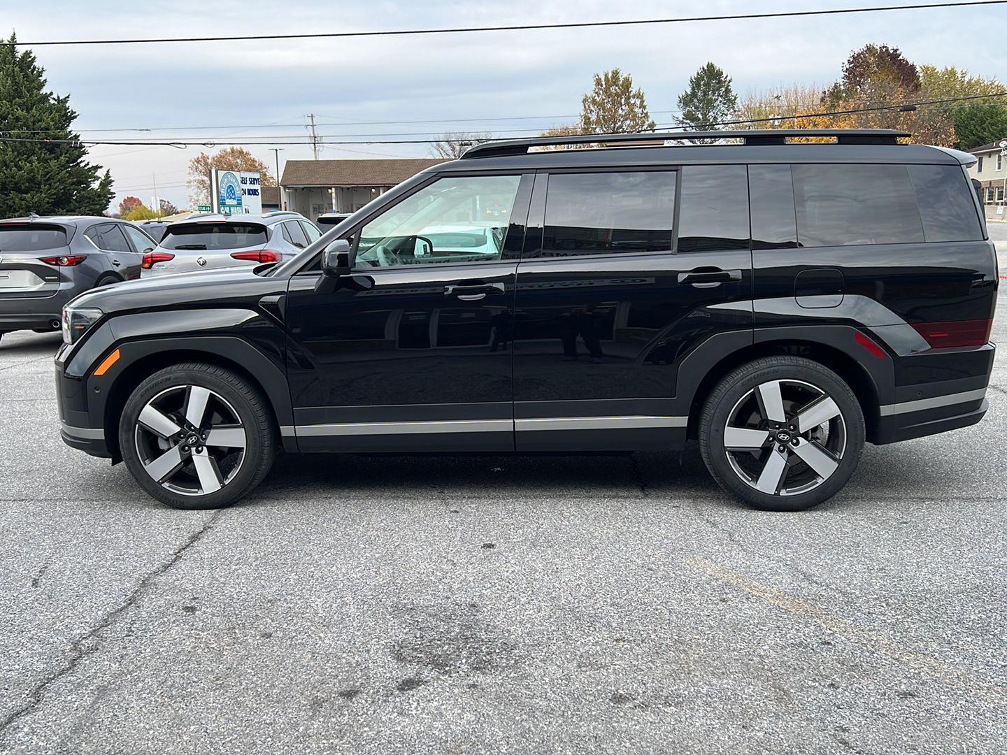 2024 Hyundai Santa Fe photo 2