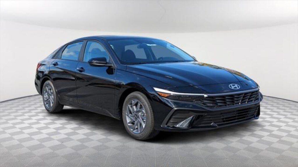 New 2024 Hyundai Elantra For Sale at Timbrook Automotive VIN