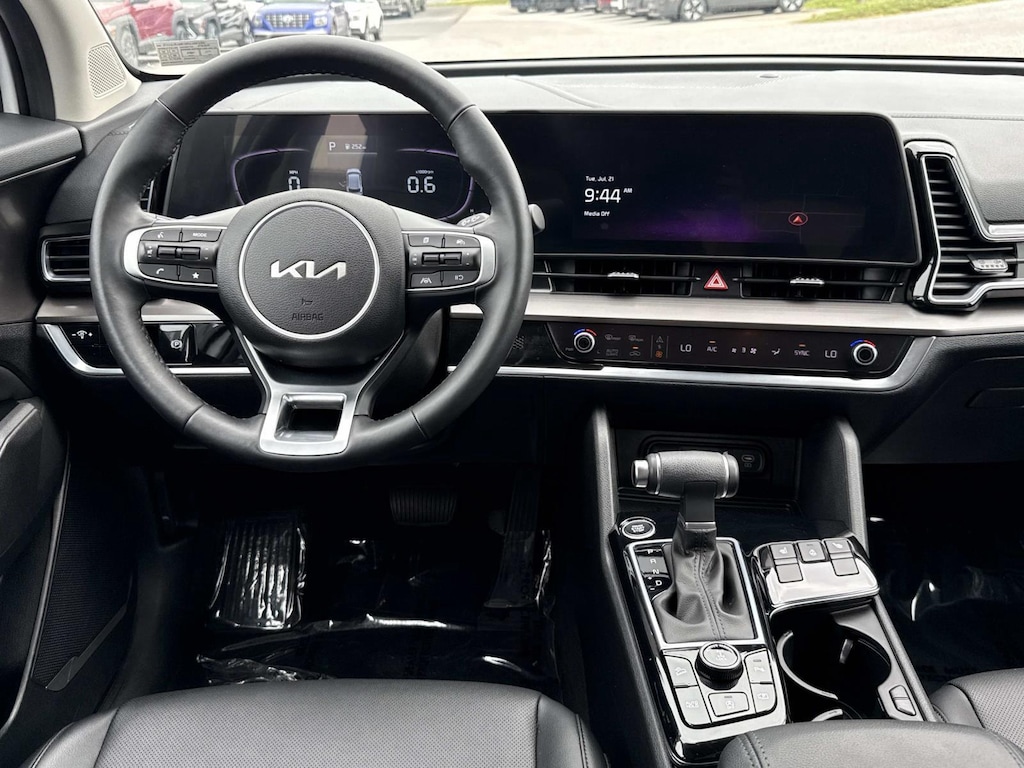 Used 2023 Kia Sportage EX SUV