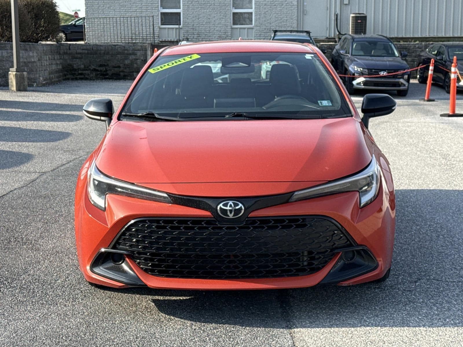 2023 Toyota Corolla Hatchback SE - Photo 28
