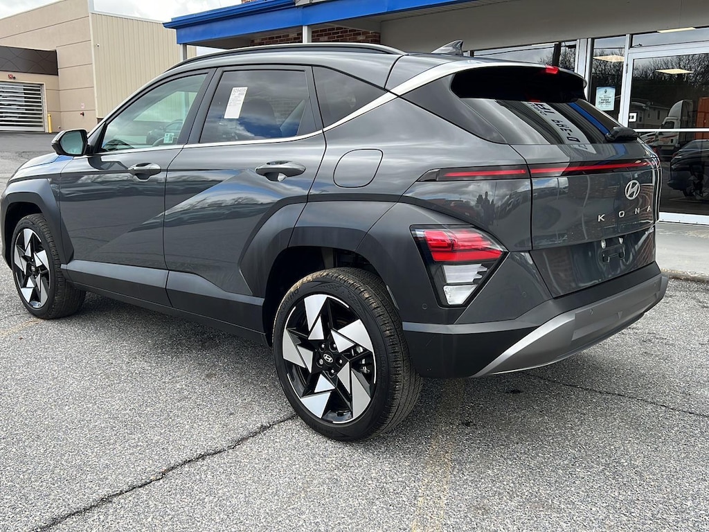 Used 2025 Hyundai Kona Limited SUV