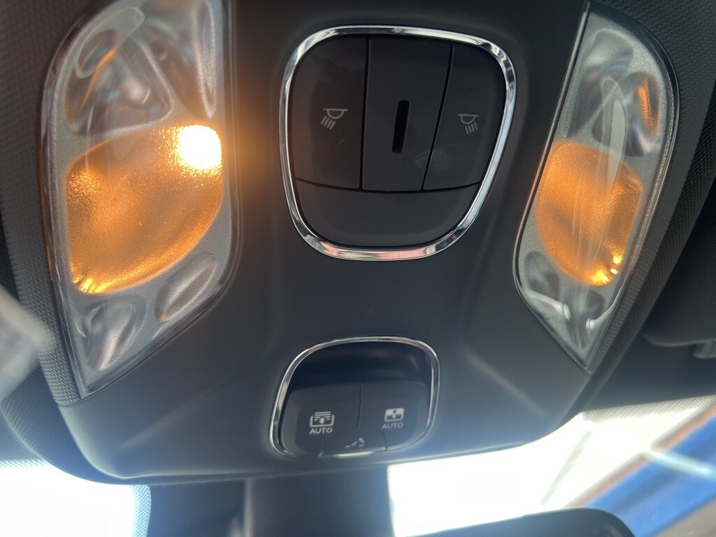 2022 Jeep Compass High Altitude photo 3