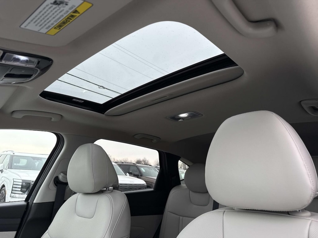 Certified 2025 Hyundai Tucson SEL Convenience SUV