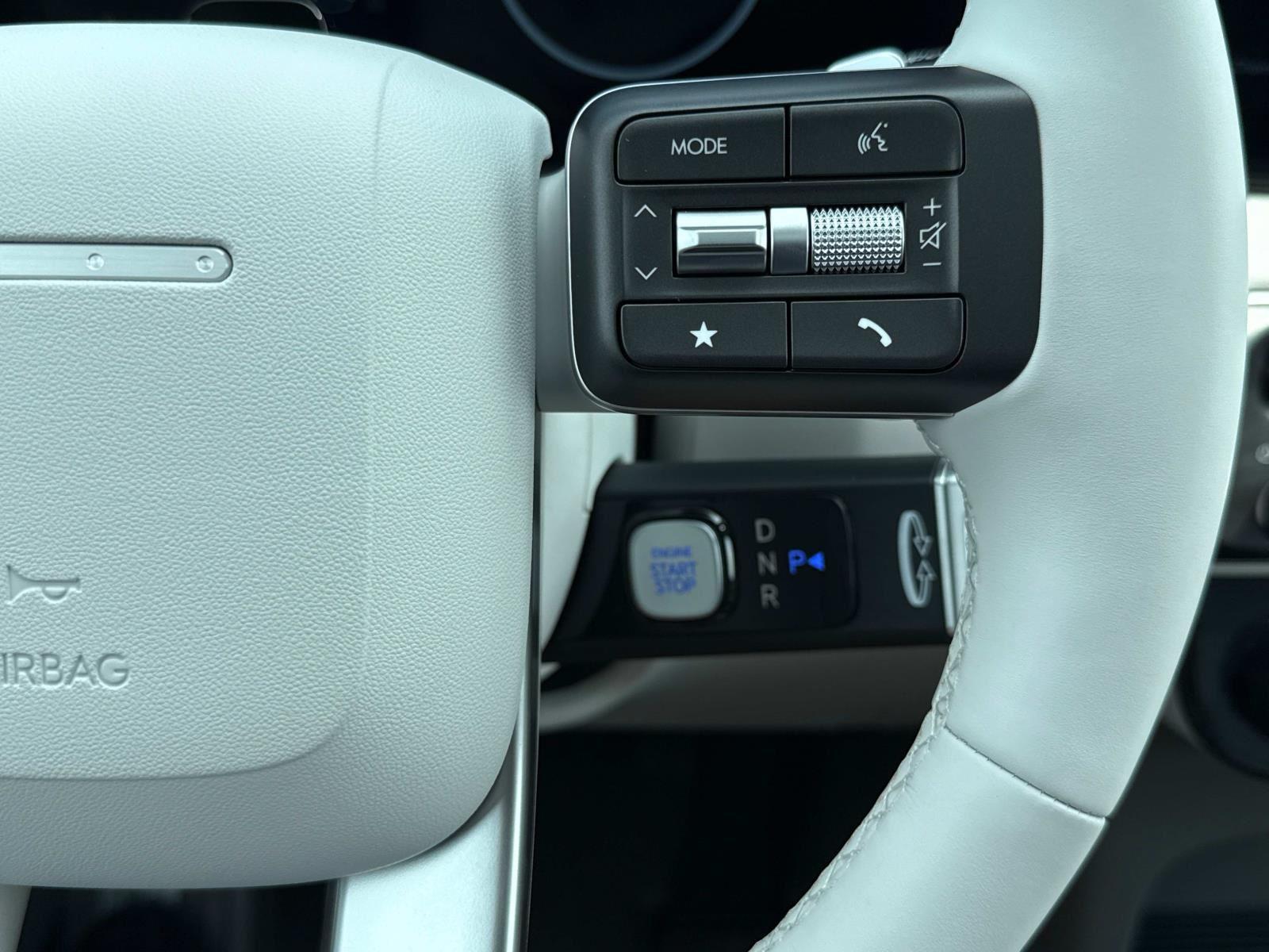 2026 Hyundai Palisade SEL photo 4