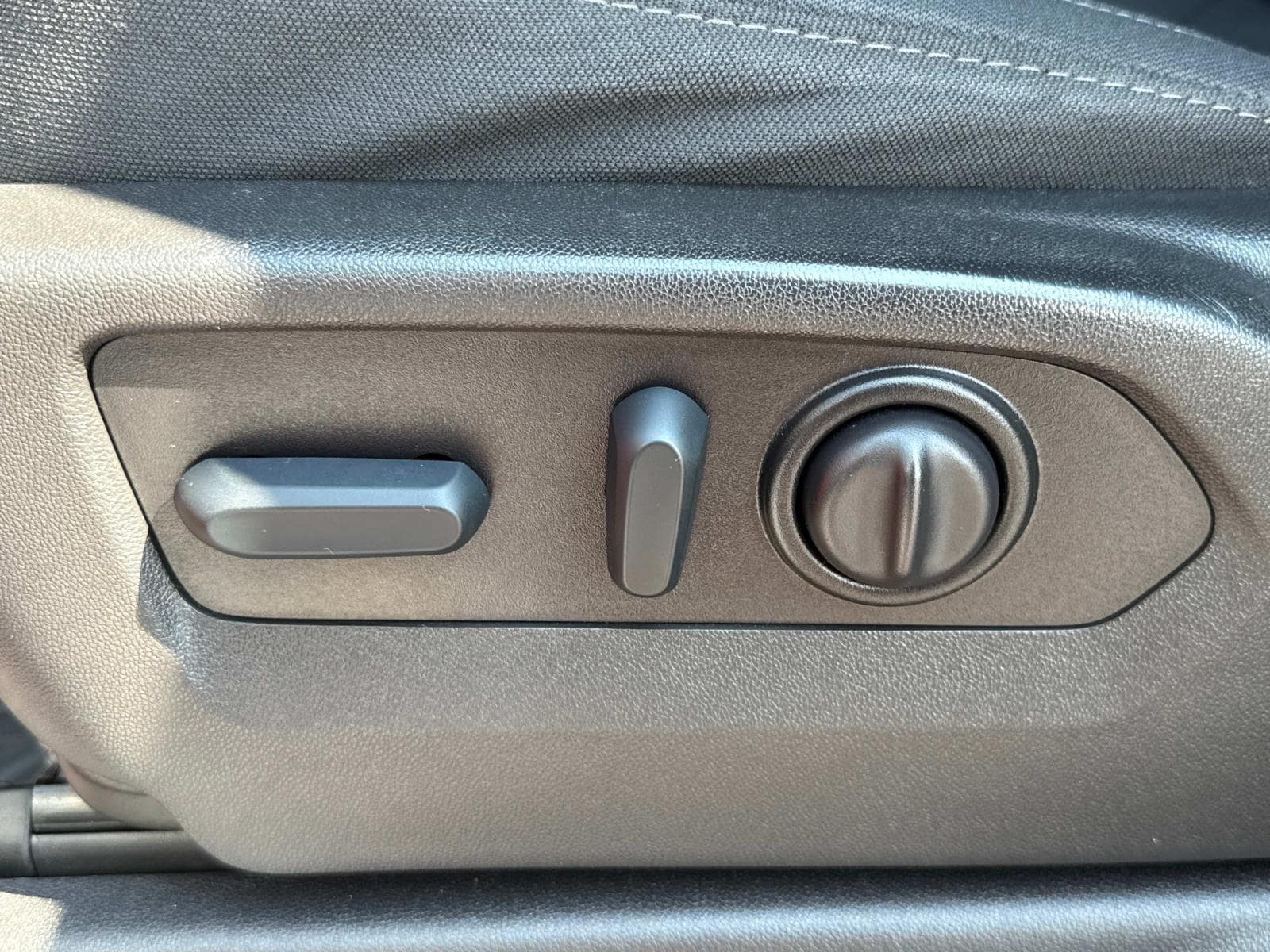 2022 Chevrolet Silverado 1500 Limited LT Trail Boss - Photo 15