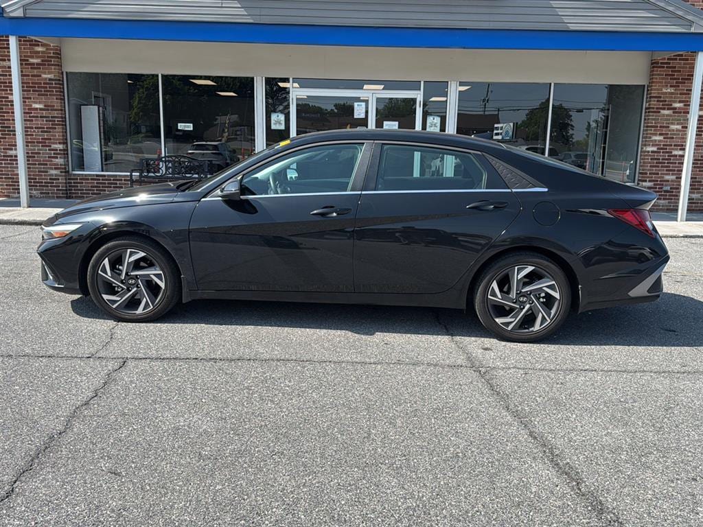 Certified 2026 Hyundai Elantra Limited Sedan