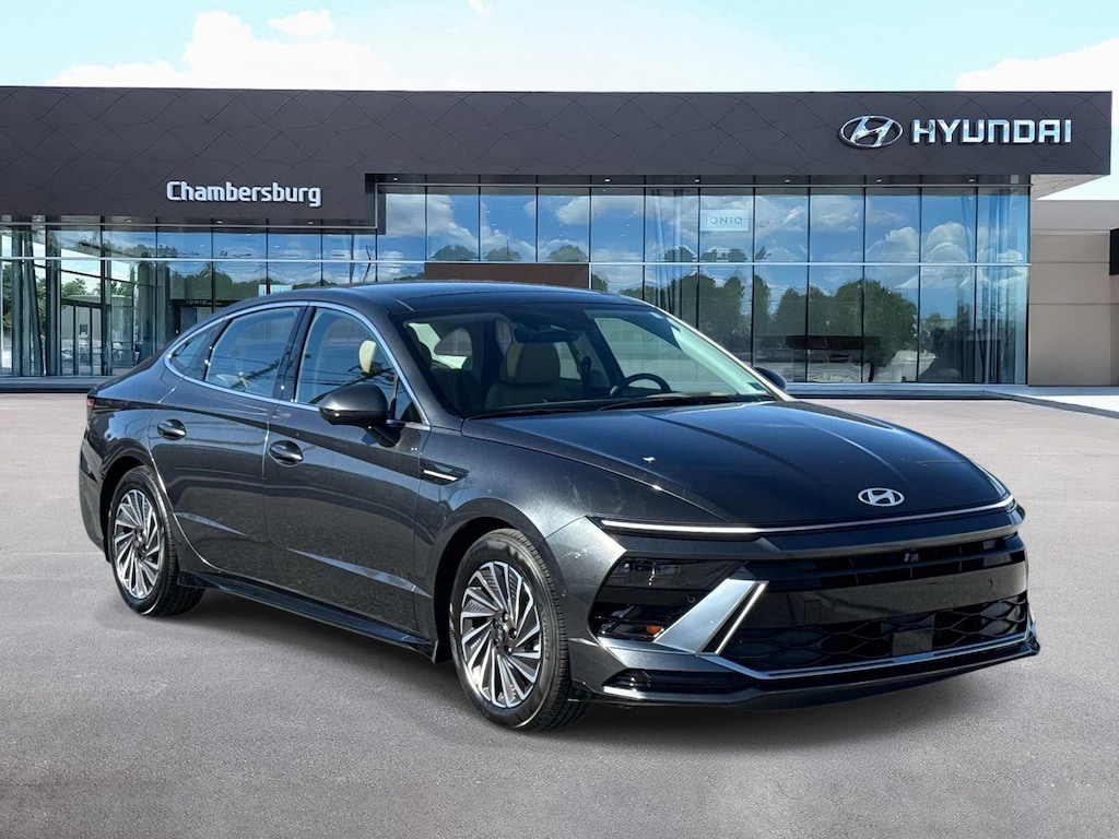 Certified 2025 Hyundai Sonata Hybrid Limited Sedan