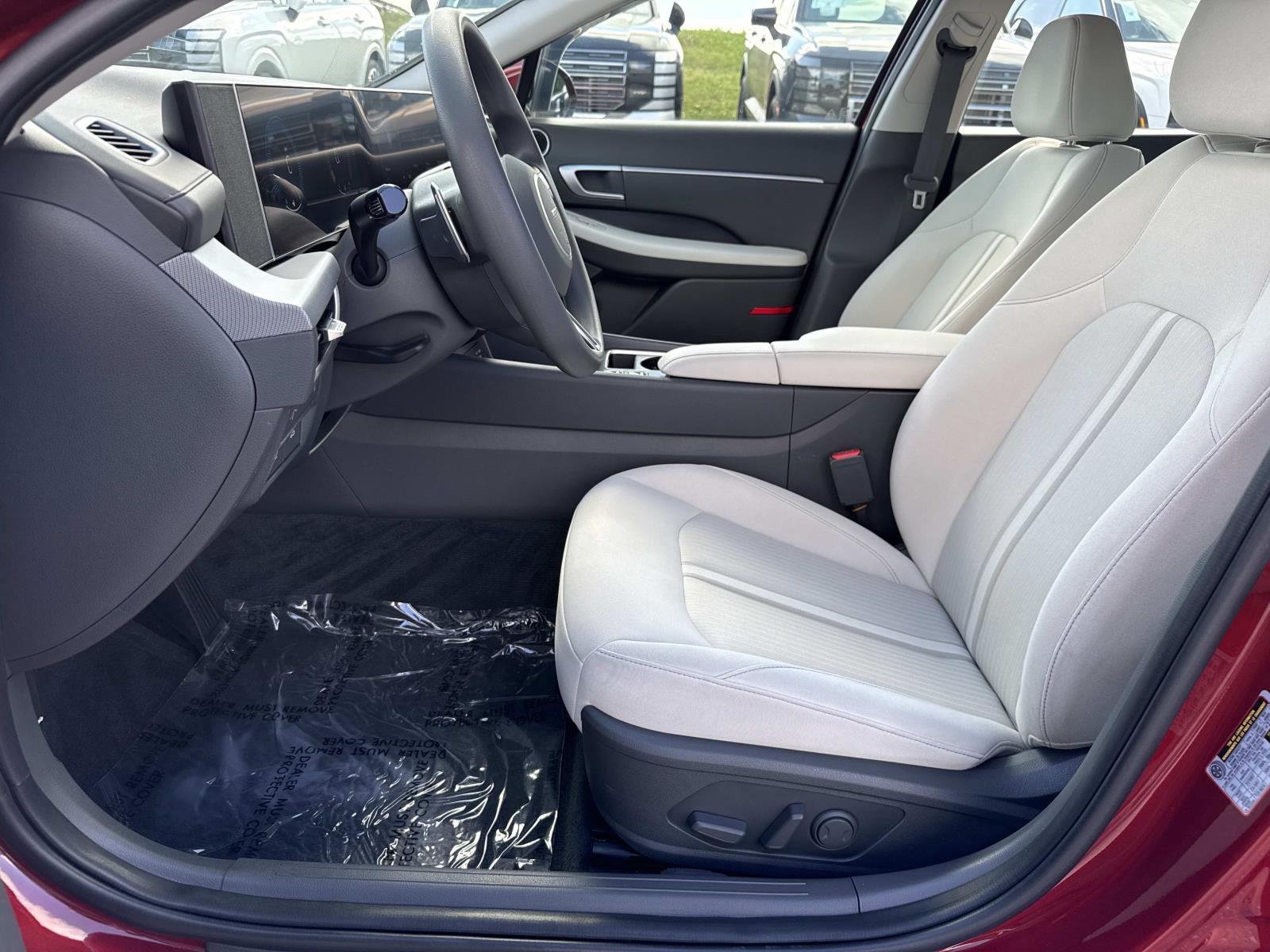 2024 Hyundai Sonata SEL - Photo 24