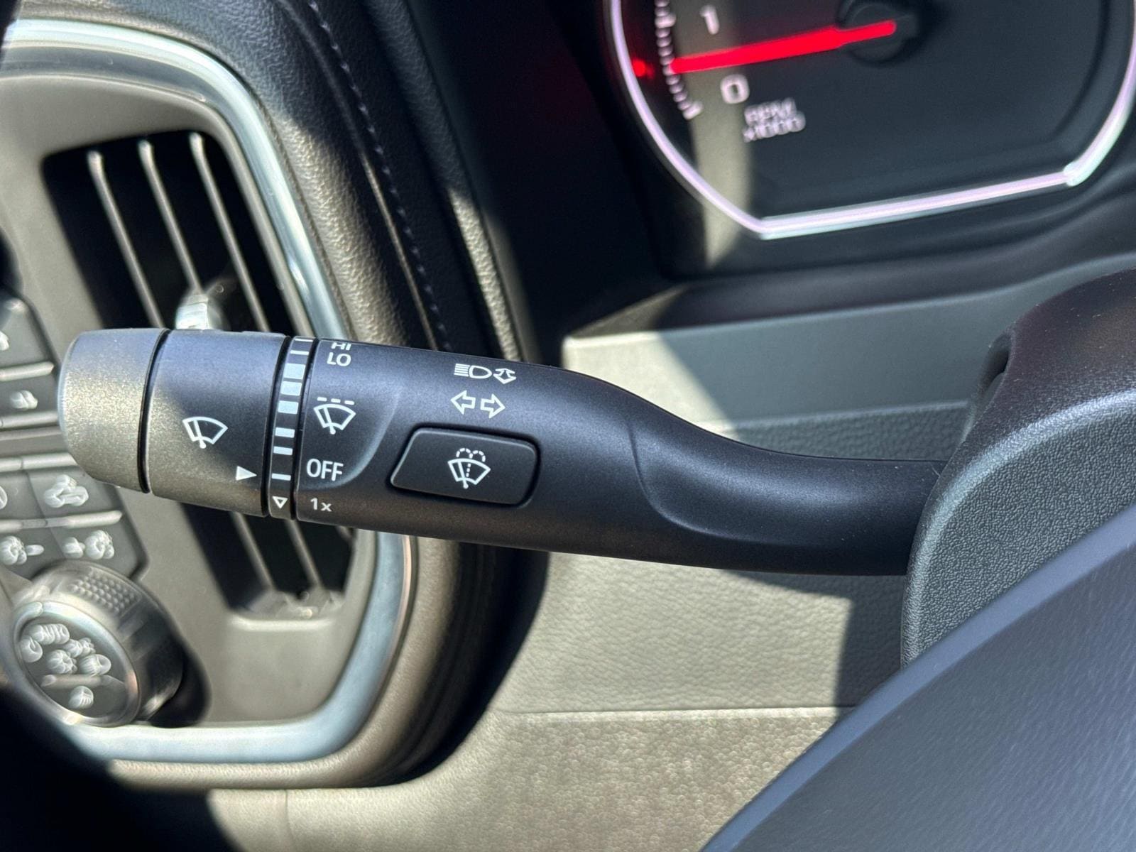 2022 Chevrolet Silverado 1500 Limited LT Trail Boss - Photo 10