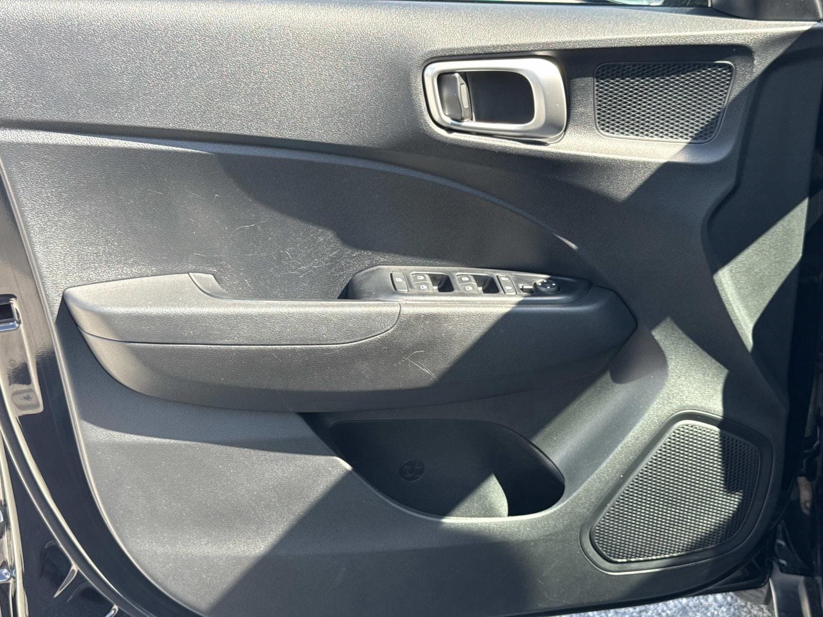 2022 Hyundai Venue SEL - Photo 17