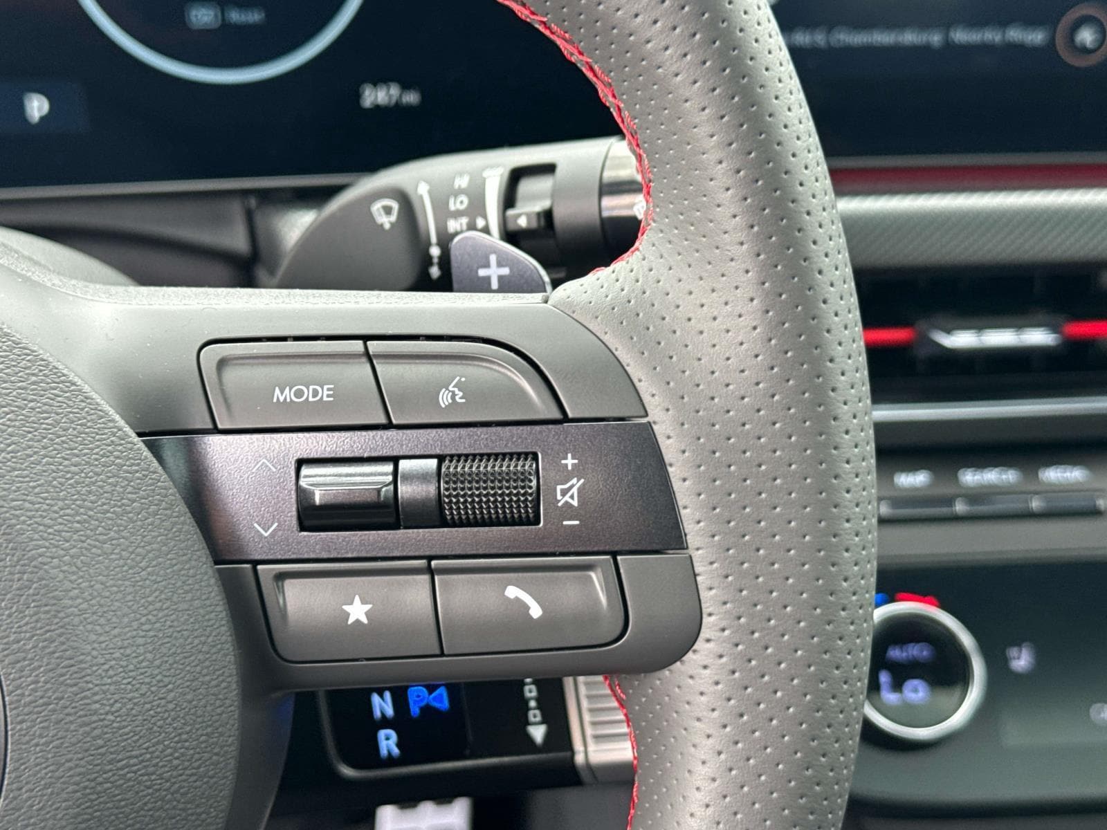 2025 Hyundai Sonata N Line - Photo 8