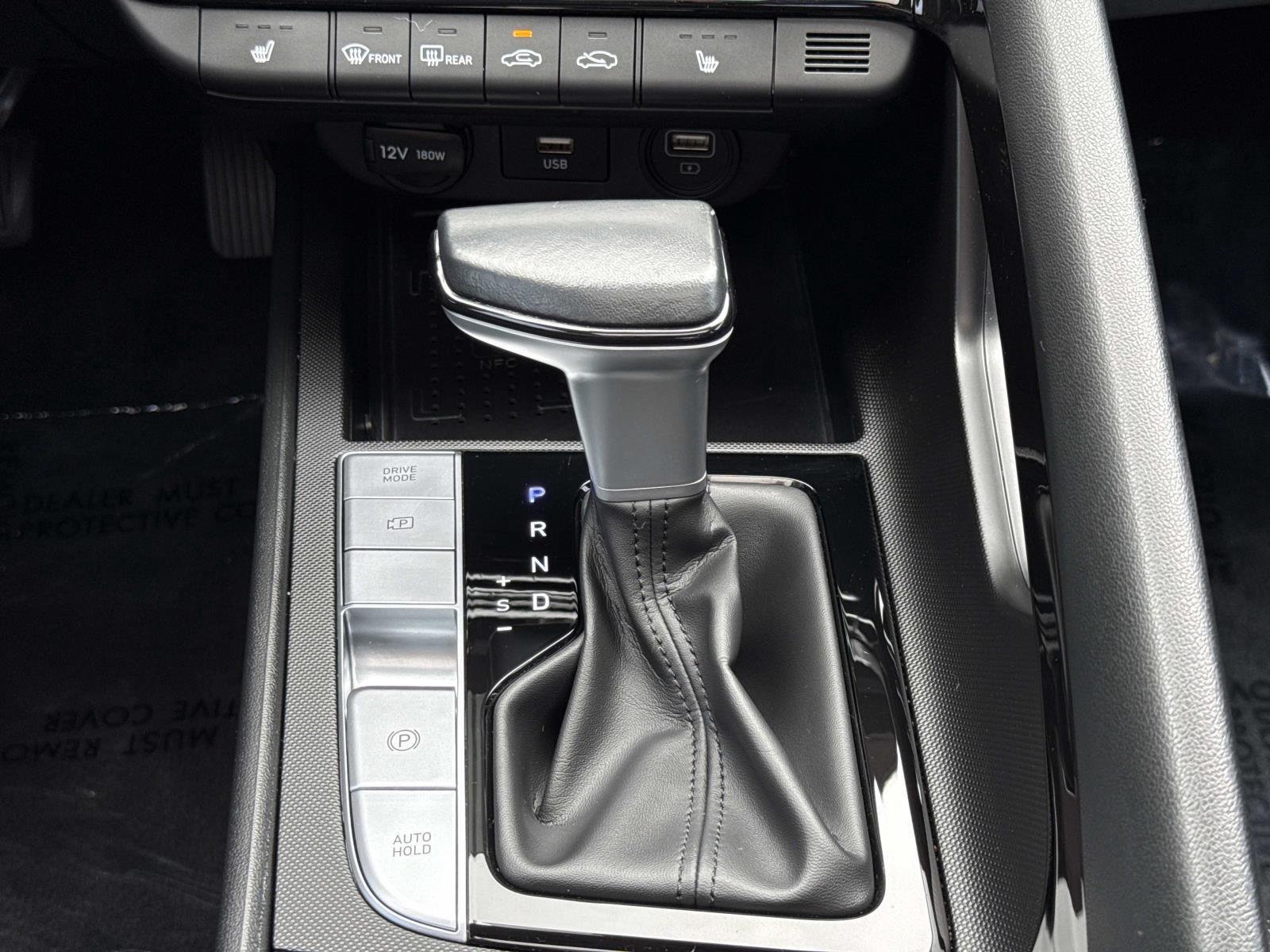 2022 Hyundai Elantra Limited - Photo 8