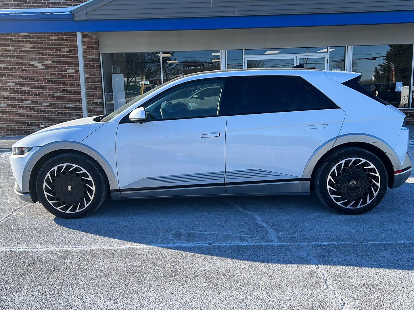 Used 2022 Hyundai IONIQ 5 Limited with VIN KM8KRDAF1NU078713 for sale in Chambersburg, PA