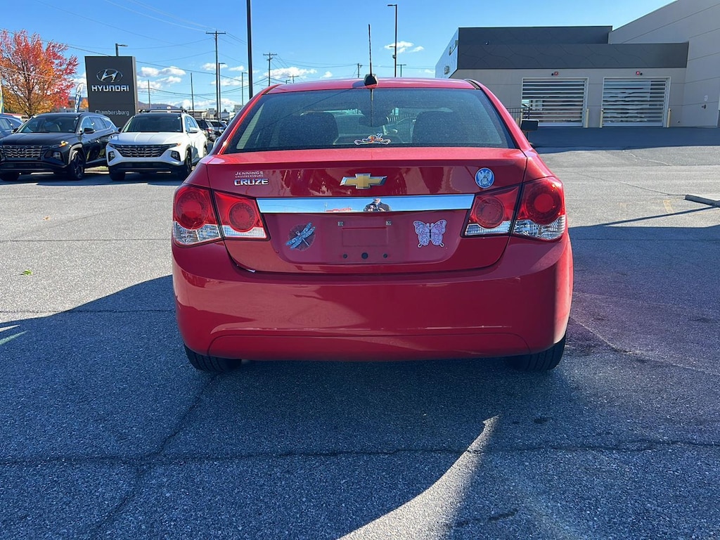 Used 2015 Chevrolet Cruze LS Auto Sedan