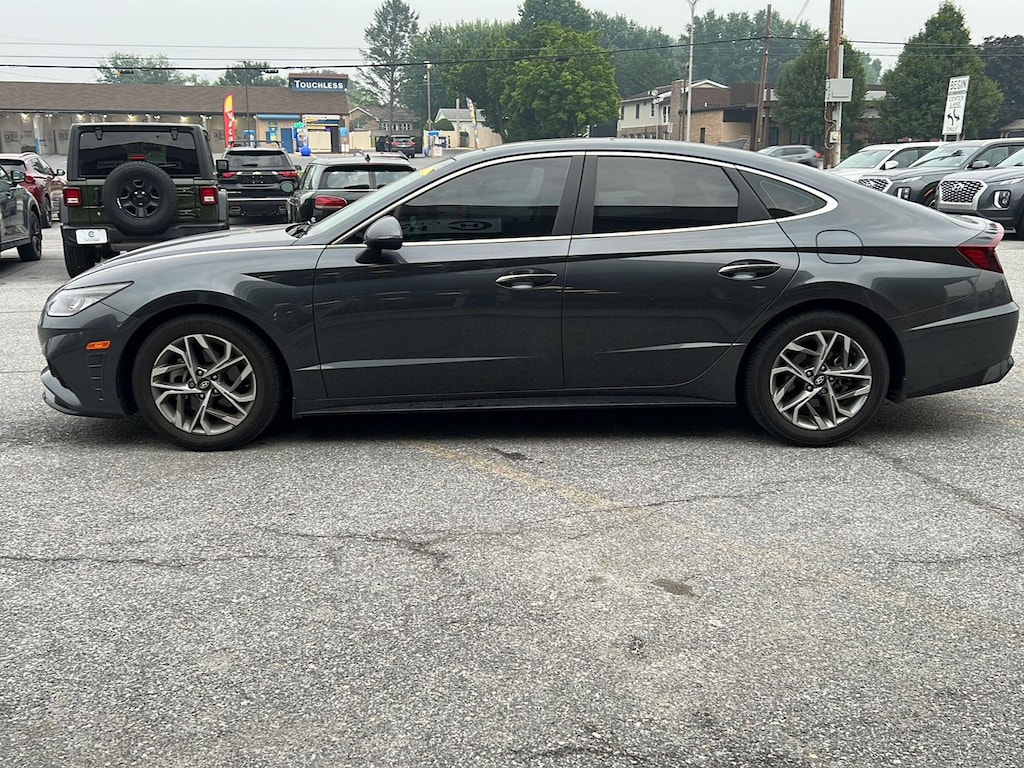 Certified 2022 Hyundai Sonata SEL w/ Convenience Package Sedan