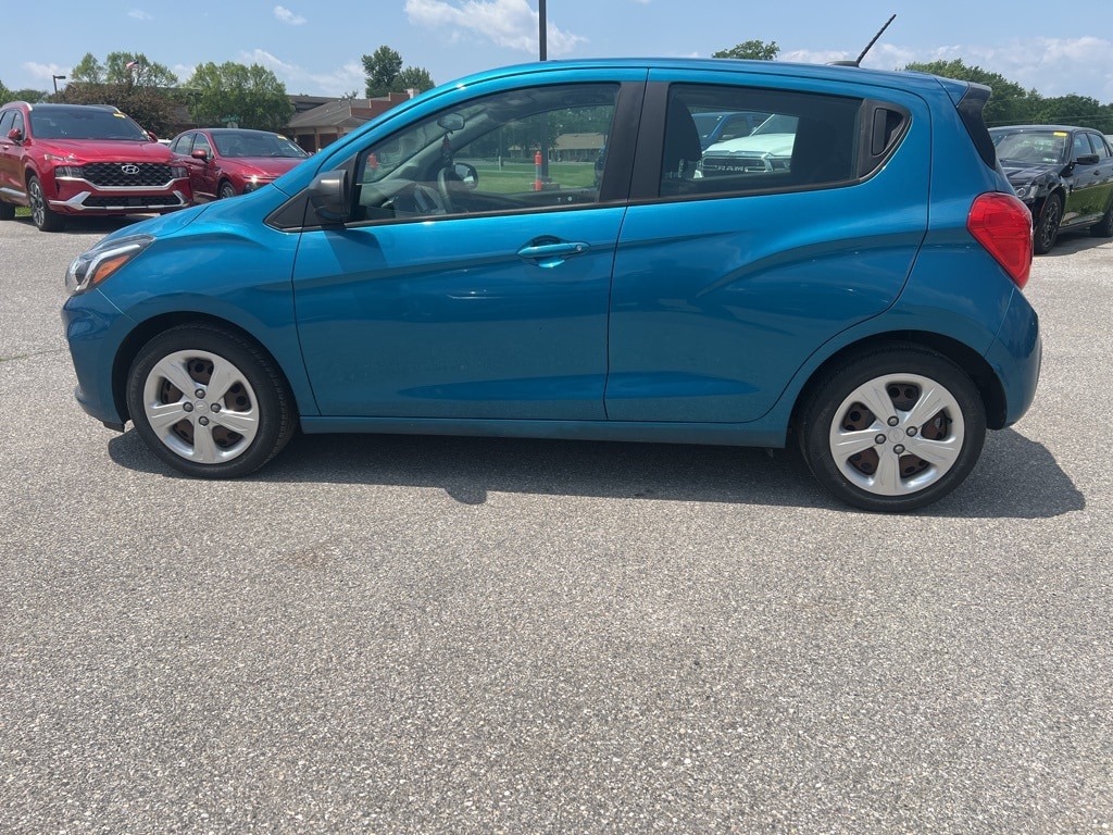 Used 2019 Chevrolet Spark LS with VIN KL8CB6SA1KC811526 for sale in Chambersburg, PA