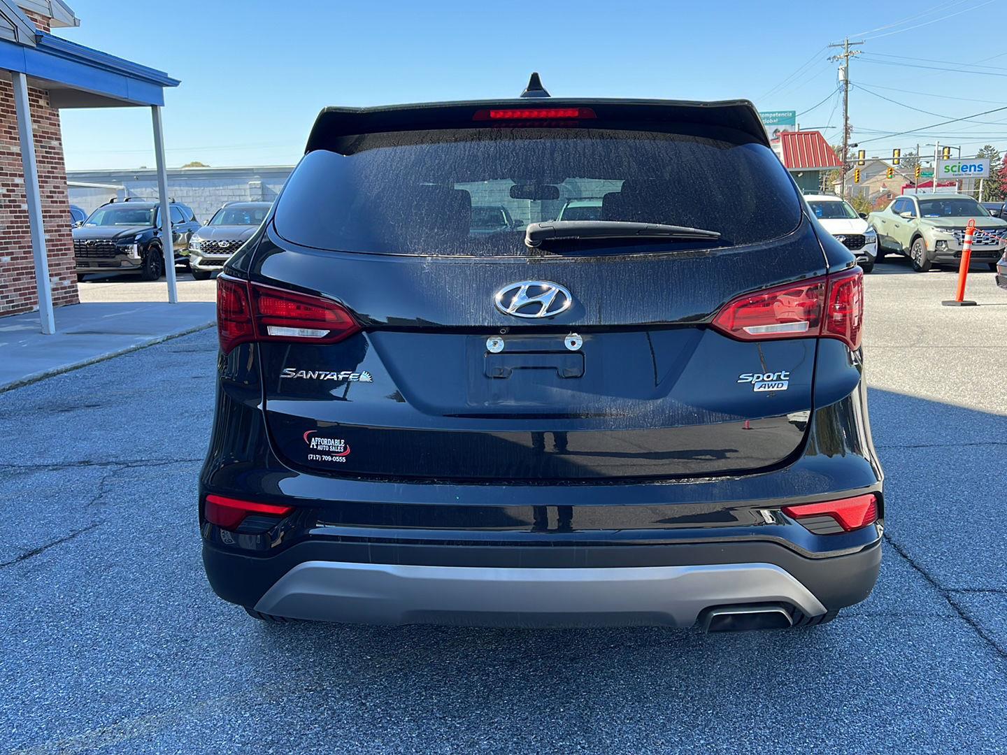 Used 2017 Hyundai Santa Fe Sport 2.4L SUV