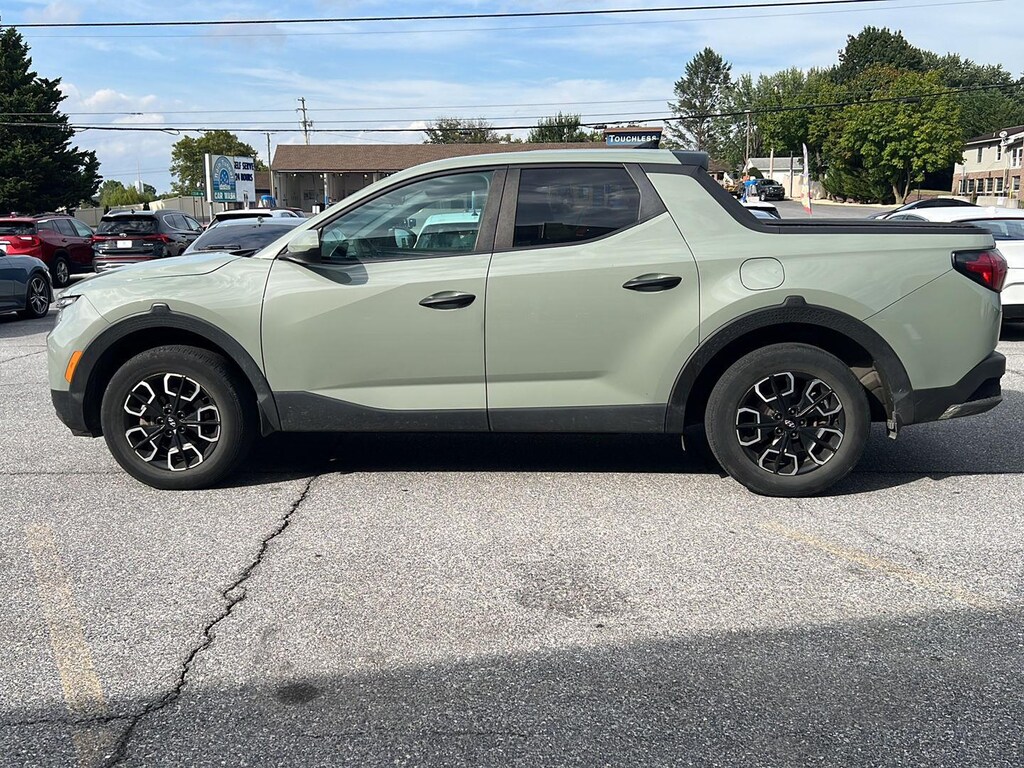 Used 2023 Hyundai Santa Cruz 2.5L SE Truck Crew Cab