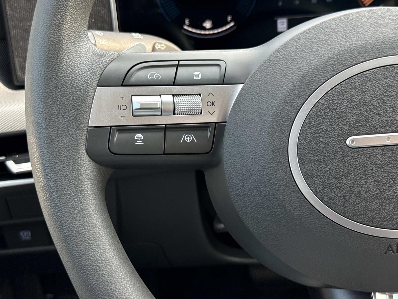 2025 Hyundai Sonata SEL - Photo 10