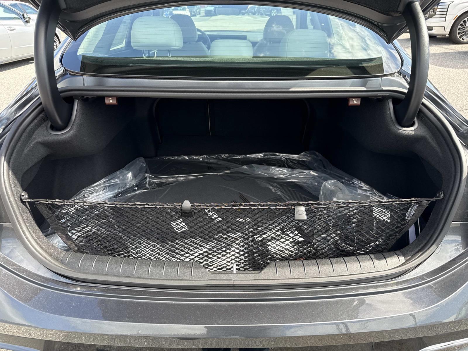 2025 Hyundai Sonata SEL - Photo 22