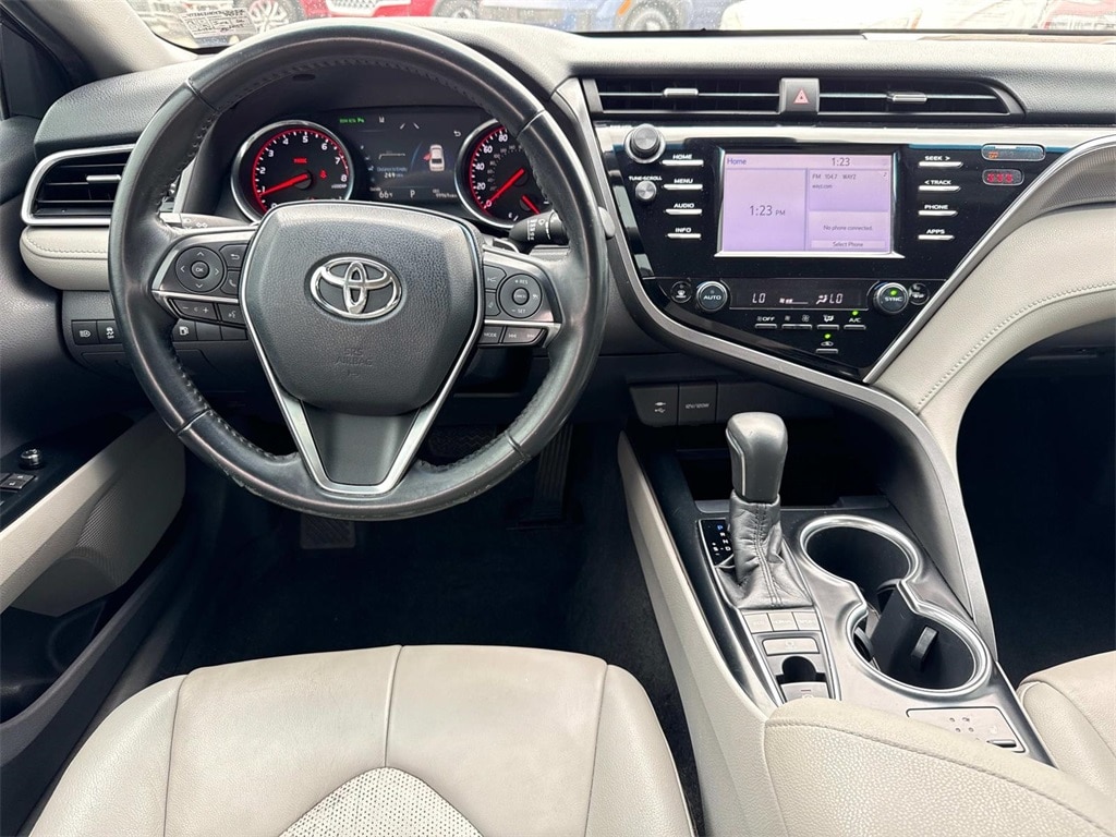 Used 2018 Toyota Camry XSE with VIN 4T1B61HK4JU502826 for sale in Chambersburg, PA