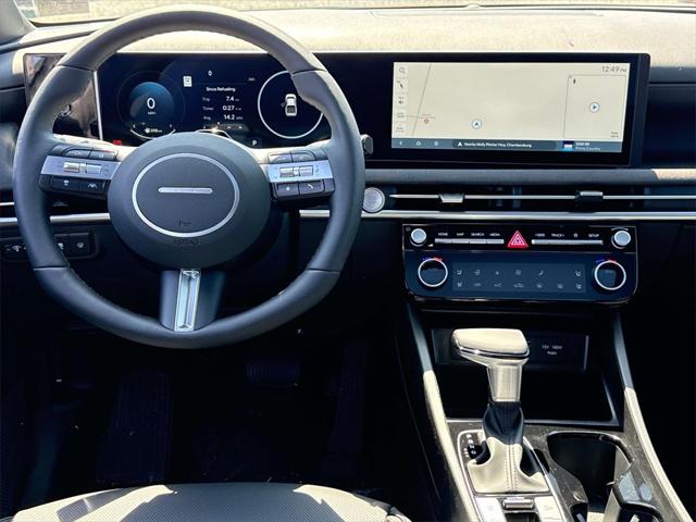 2025 Hyundai Santa Cruz Limited photo 2