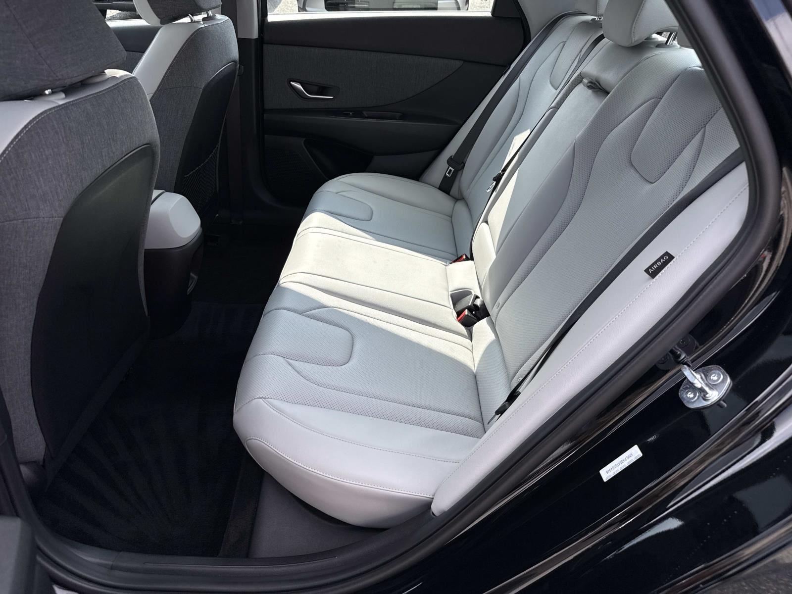 2026 Hyundai Elantra Limited - Photo 23
