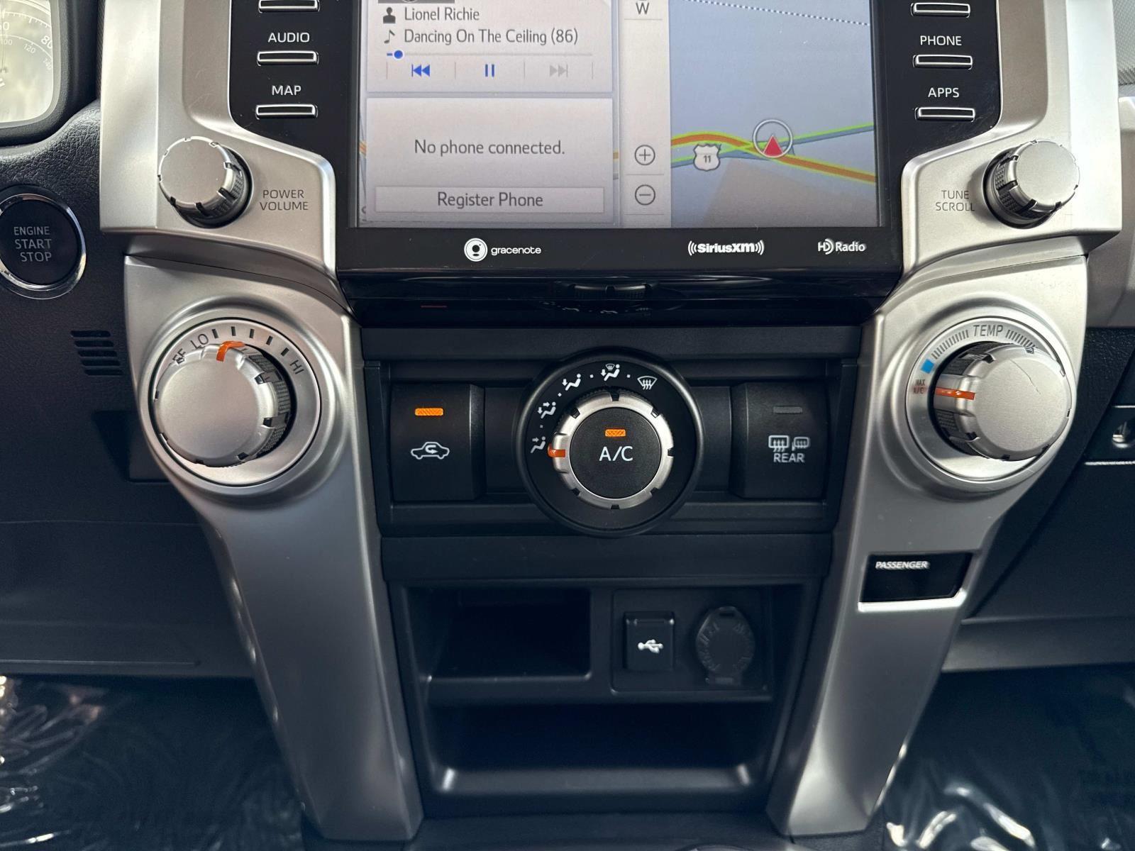 2022 Toyota 4Runner TRD Sport - Photo 6