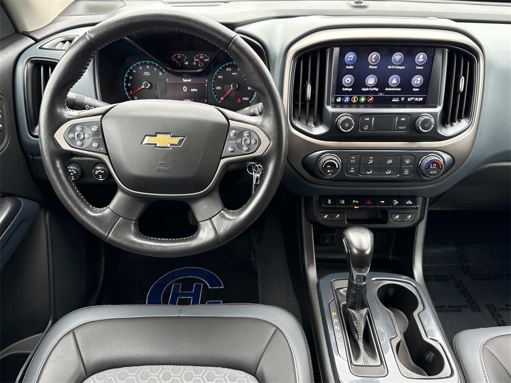 Used 2022 Chevrolet Colorado Z71 with VIN 1GCGTDENXN1136123 for sale in Chambersburg, PA