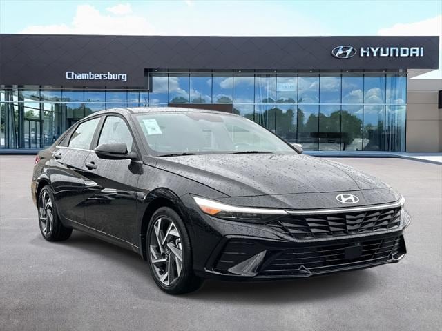 2025 Hyundai Elantra Hybrid Sedan 
