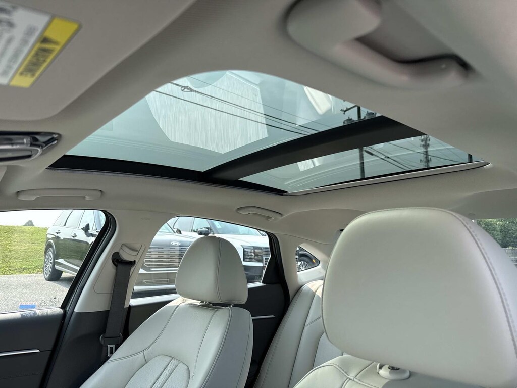 Used 2021 Hyundai Sonata Limited Sedan