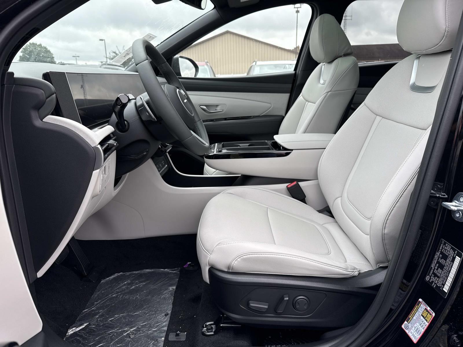 2026 Hyundai Tucson Limited - Photo 10