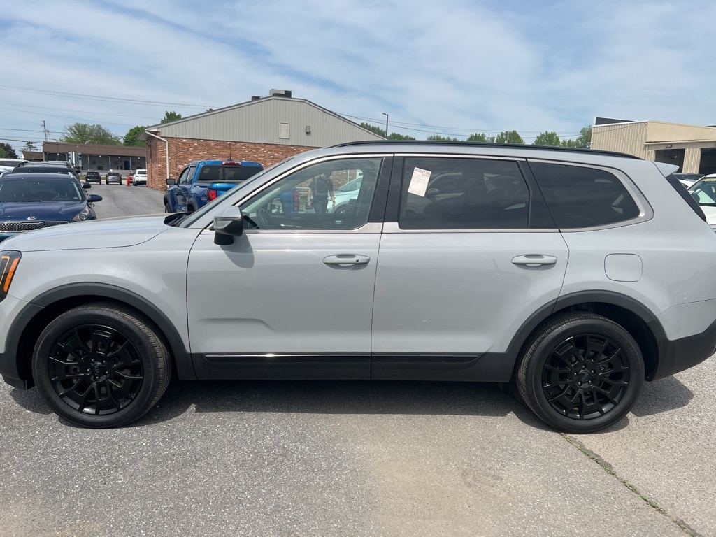 Used 2021 Kia Telluride EX with VIN 5XYP3DHC9MG169199 for sale in Chambersburg, PA