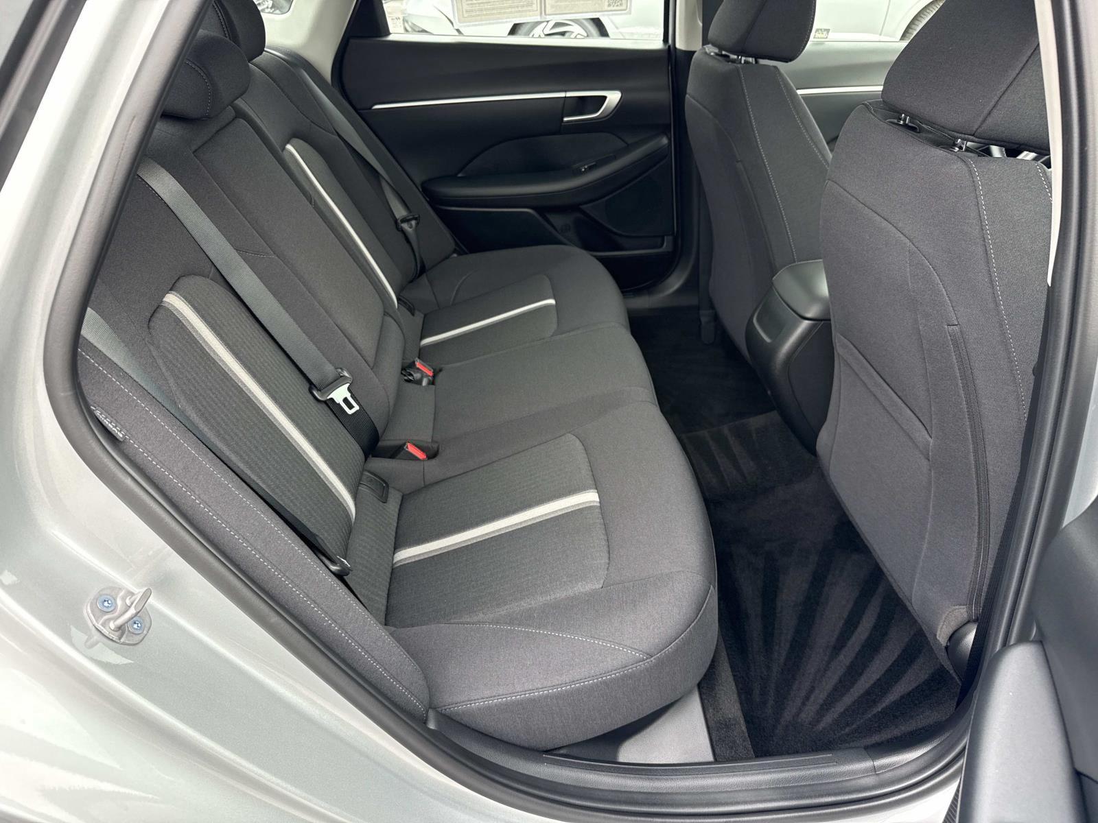 2025 Hyundai Sonata SEL - Photo 21