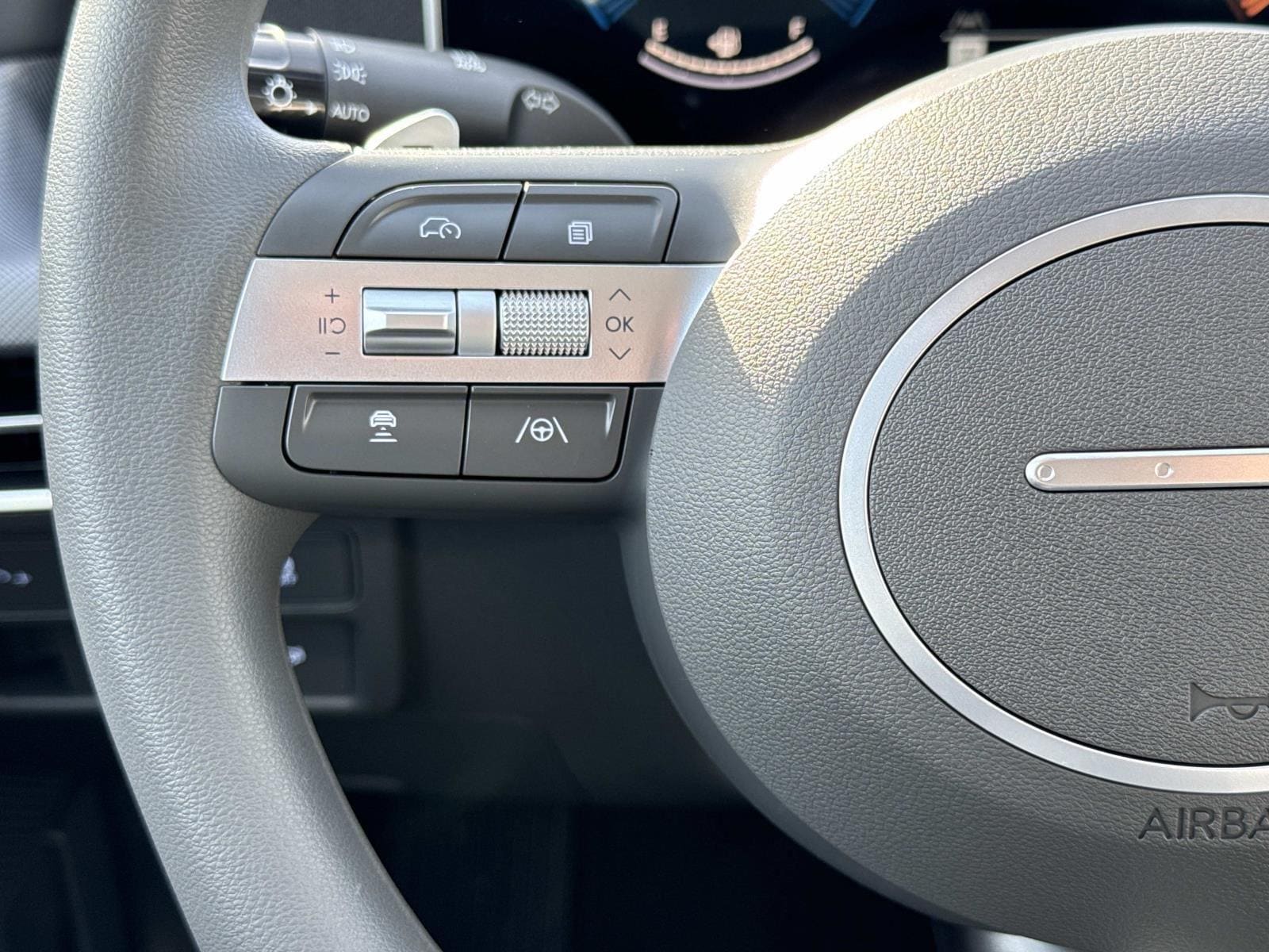 2025 Hyundai Sonata SEL - Photo 6