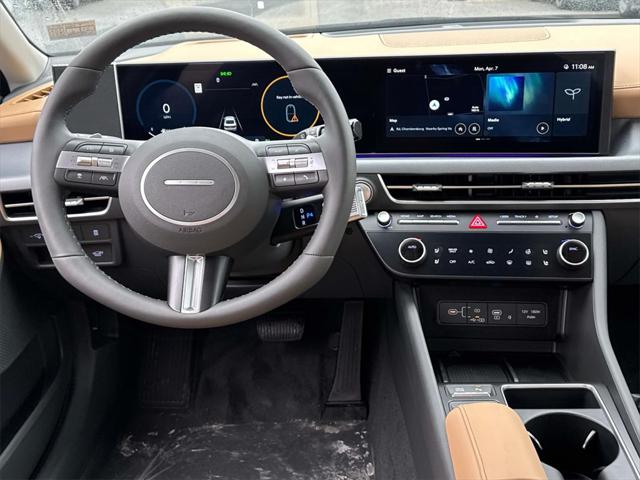 2025 Hyundai Sonata Hybrid Limited photo 2