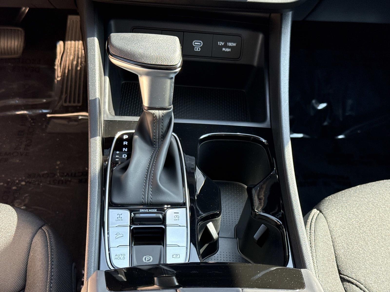 2026 Hyundai Tucson SE - Photo 8