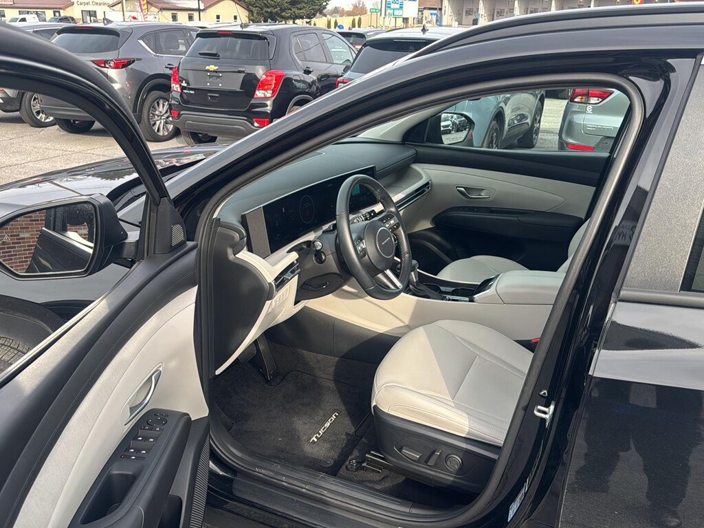Used 2025 Hyundai Tucson SEL Convenience SUV
