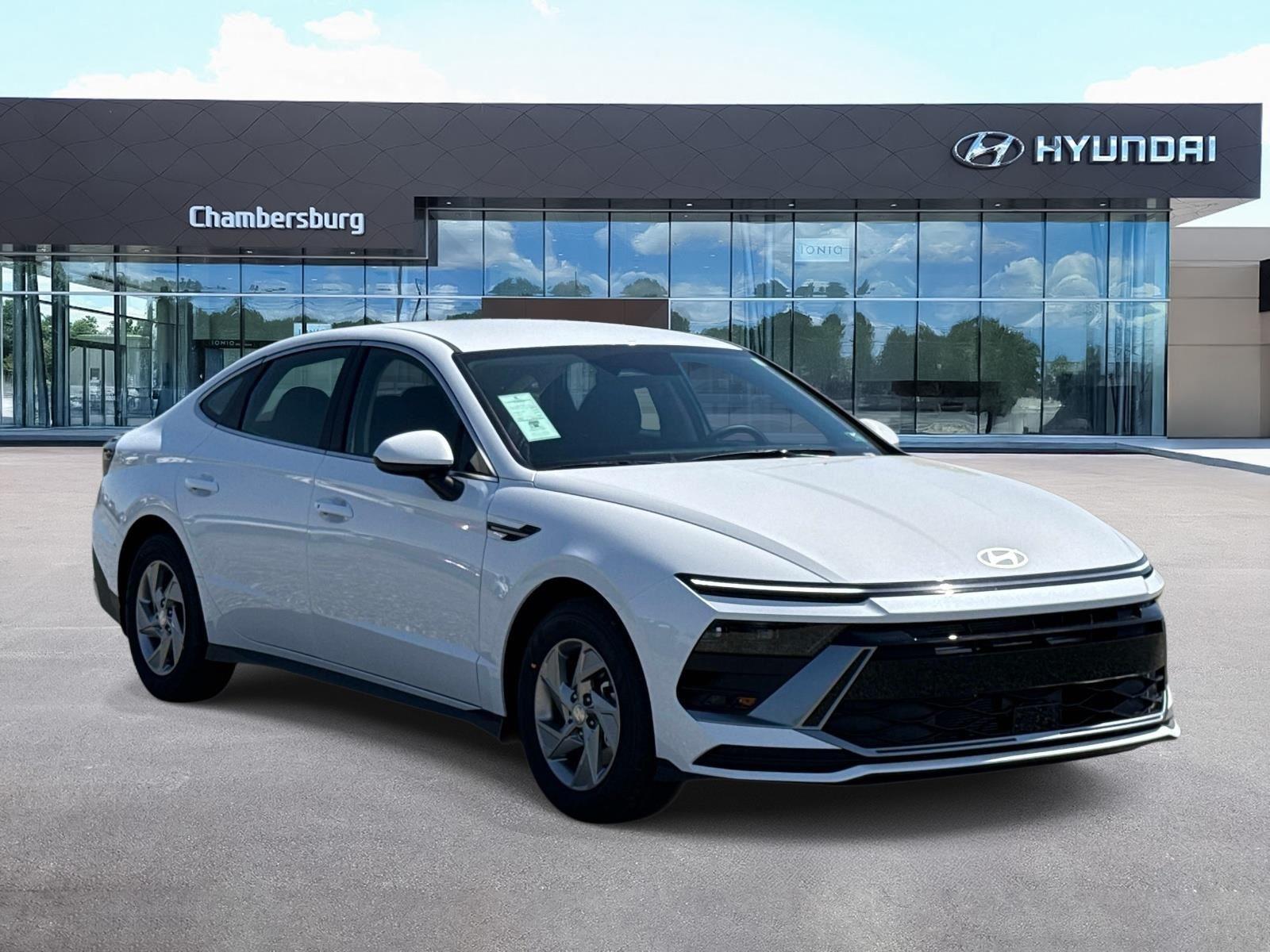2026 Hyundai Sonata SE's photo