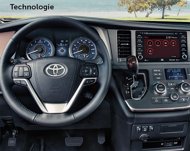 St-Hubert Toyota Sienna 2019 Technologie.jpg