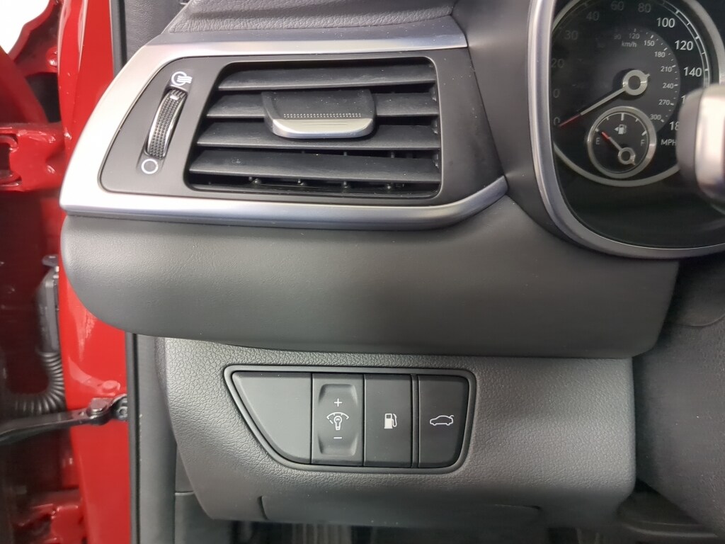 2022 GENESIS G70 Standard - Photo 29