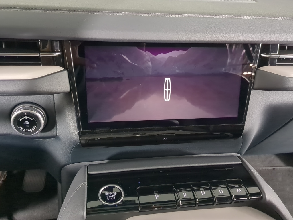 2026 Lincoln Navigator Reserve - Photo 28