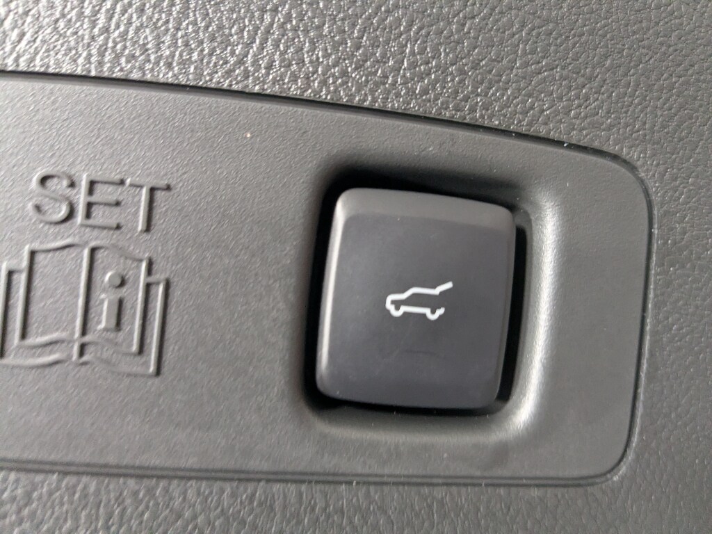 2026 Lincoln Corsair Premiere - Photo 18
