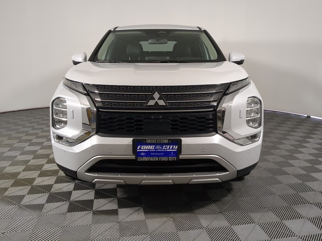 Used 2023 Mitsubishi Outlander SE SUV