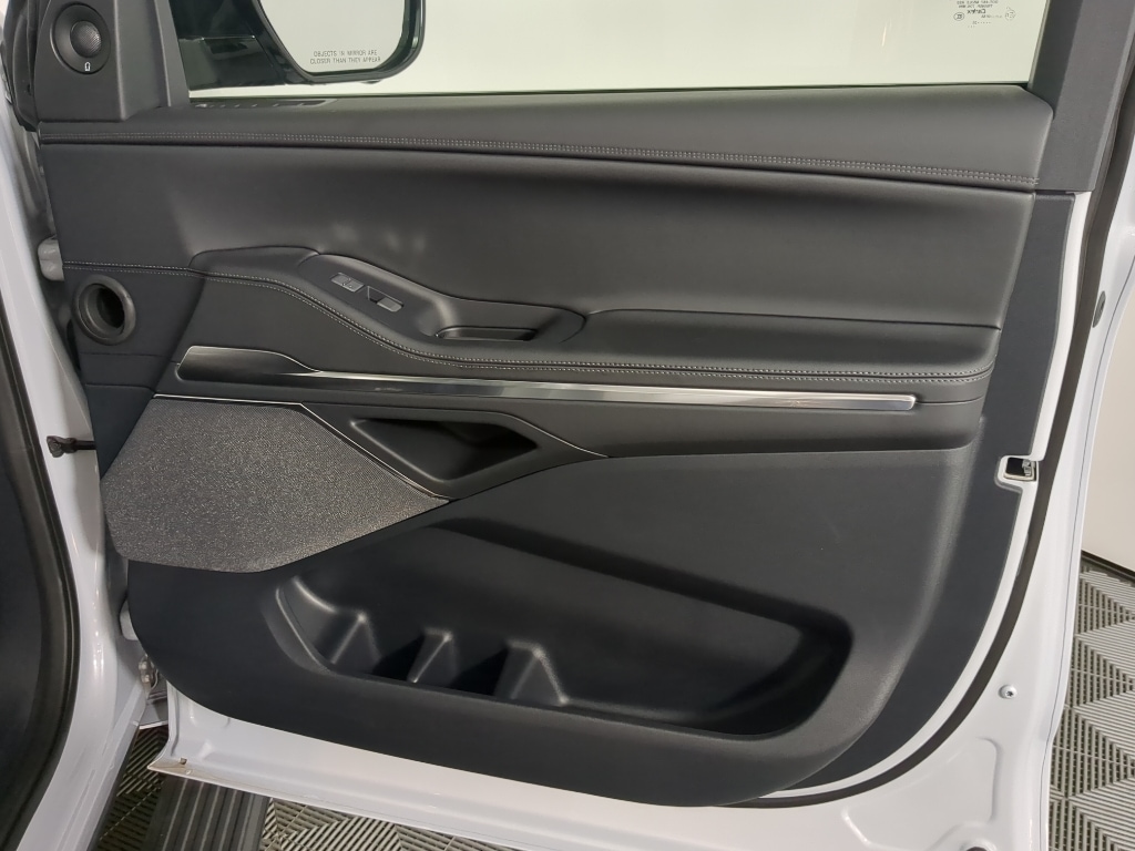 2026 Lincoln Navigator Reserve - Photo 29