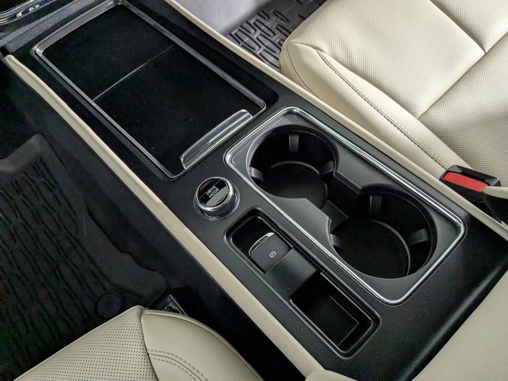 2026 Lincoln Corsair Premiere - Photo 25